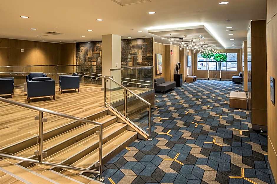 DoubleTree by Hilton Hotel & Suites Pittsburgh Downtown