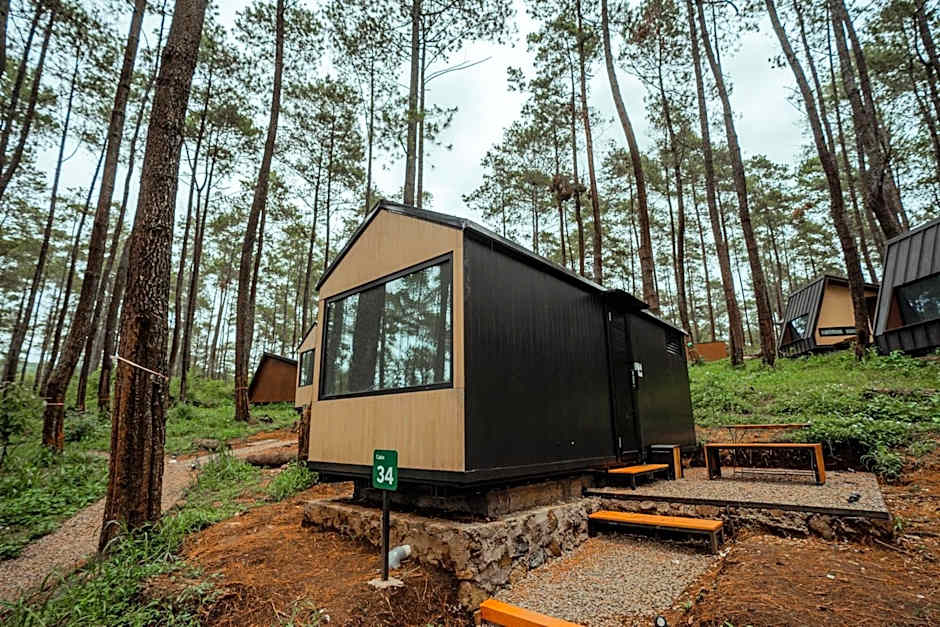 Bobocabin Cikole, Bandung