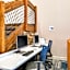 Holiday Inn Express Hotel & Suites Custer By IHG