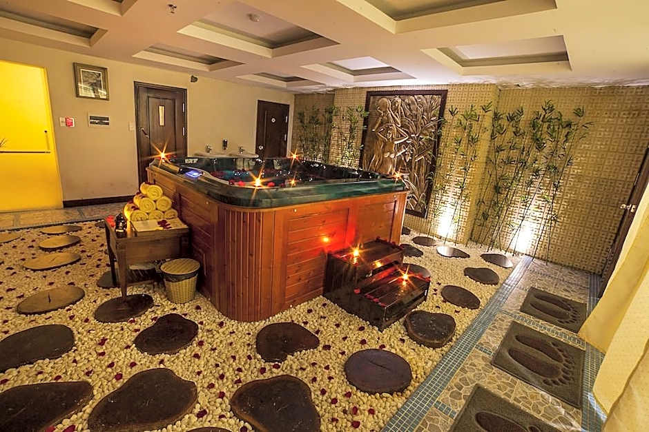 Moonlight Hotel Hue