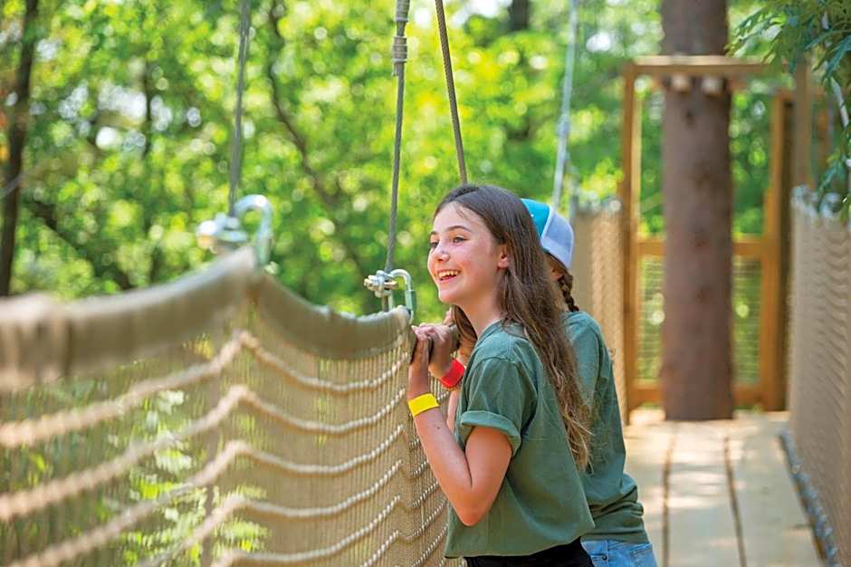 Avid Hotels Lake Delton Dells Area By IHG