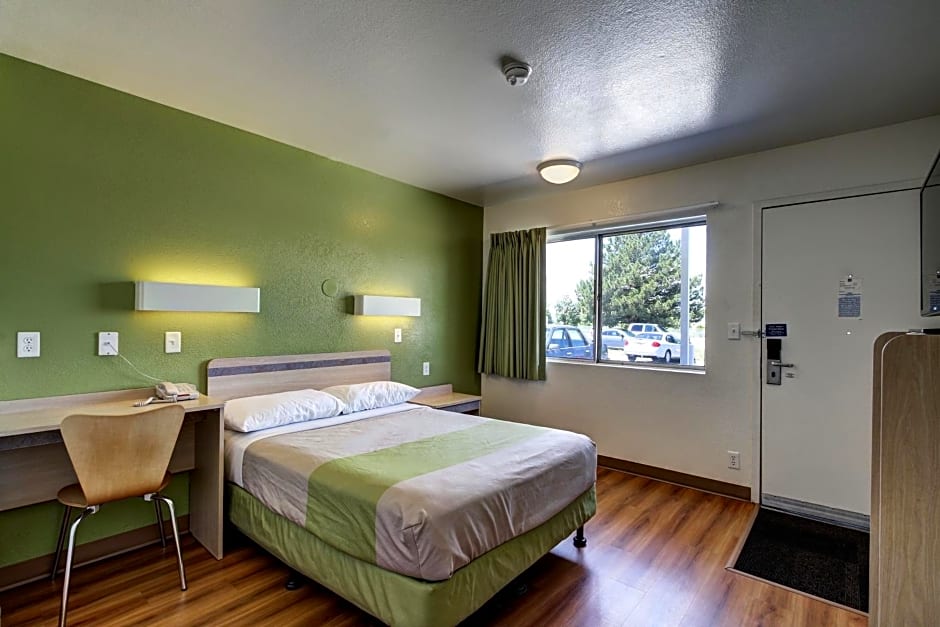 Motel 6-Midvale, UT - Salt Lake City South