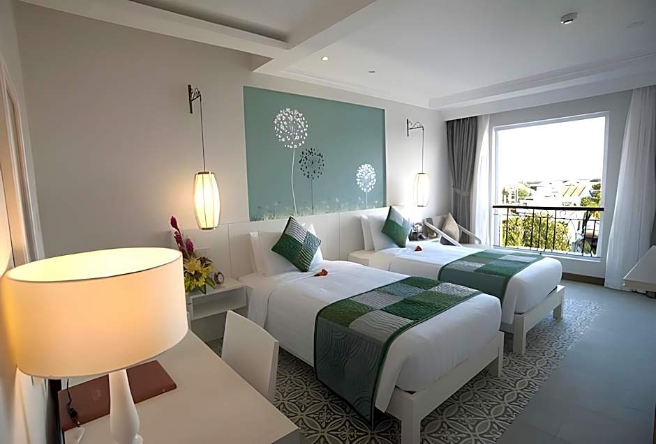 Lantana Boutique Hoi An Hotel