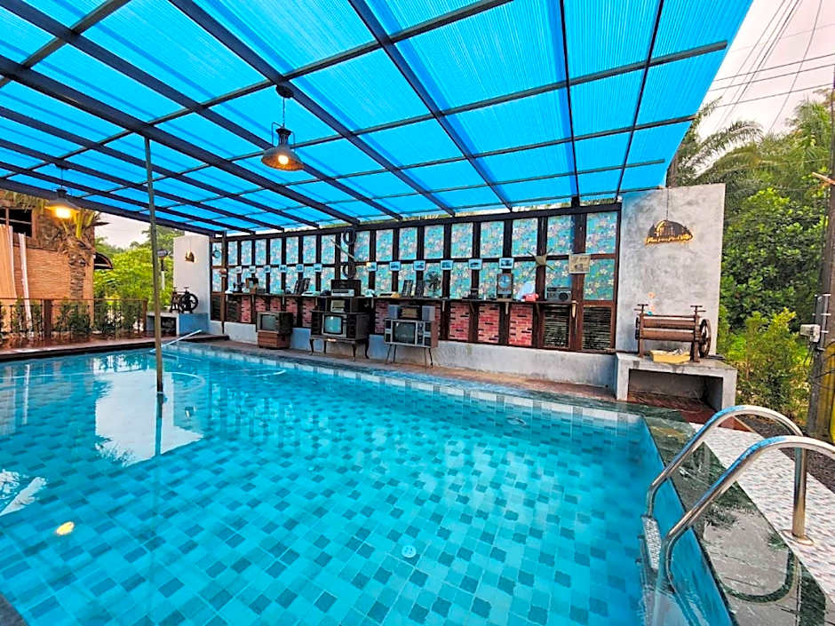 Plaiphu Pool Villas