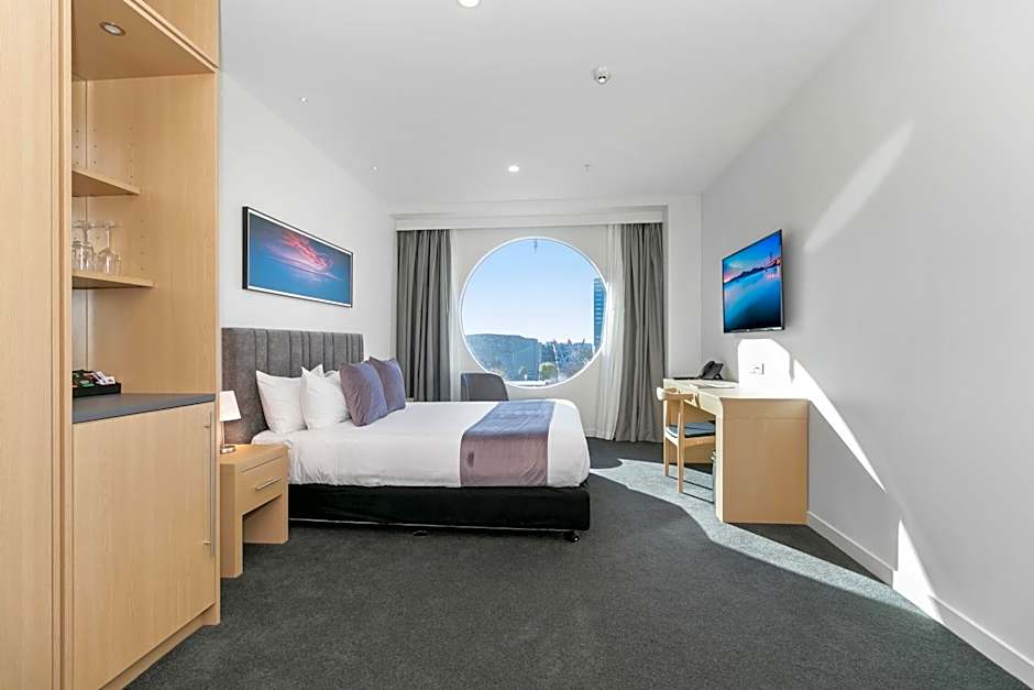 Christchurch City Hotel