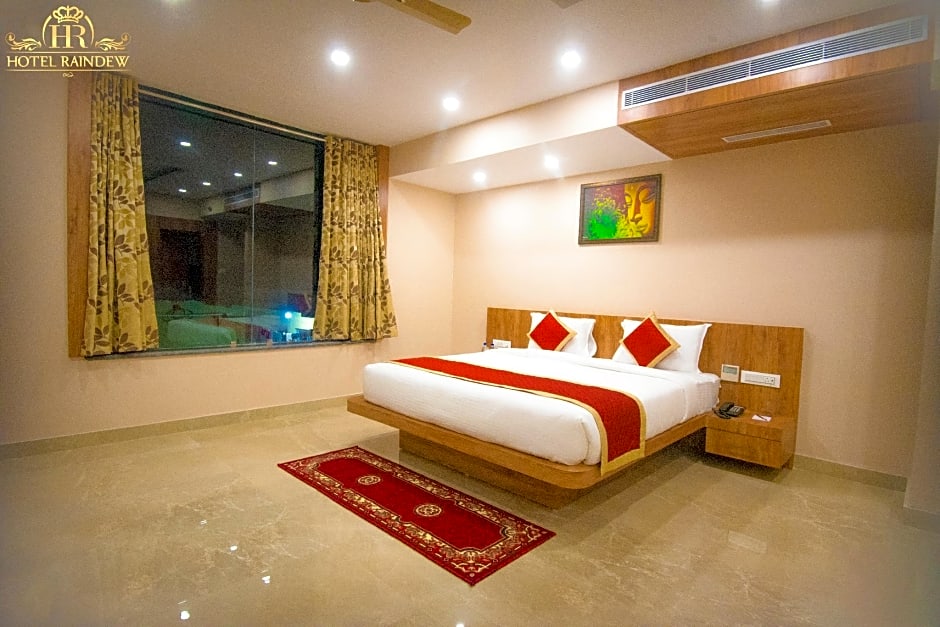 HOTEL RAINDEW