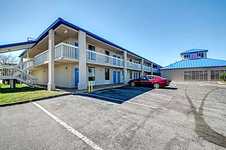 Motel 6-Jennings, LA