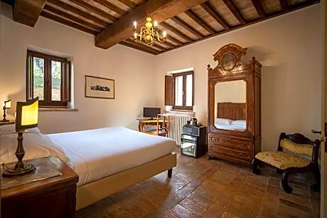 Superior Queen Room
