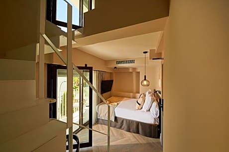 Petit Duplex