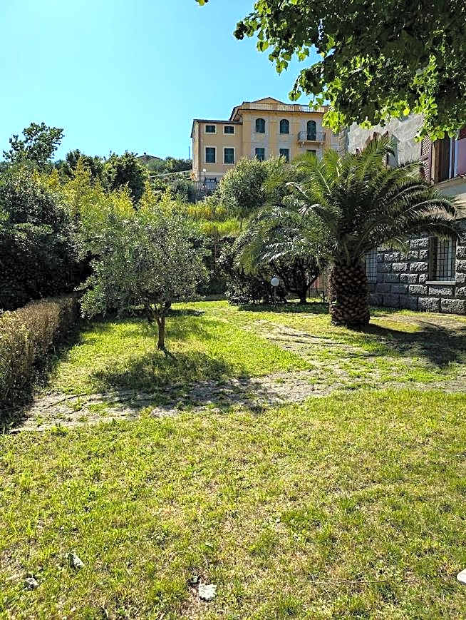 Villa Fieschi Boutique Hotel