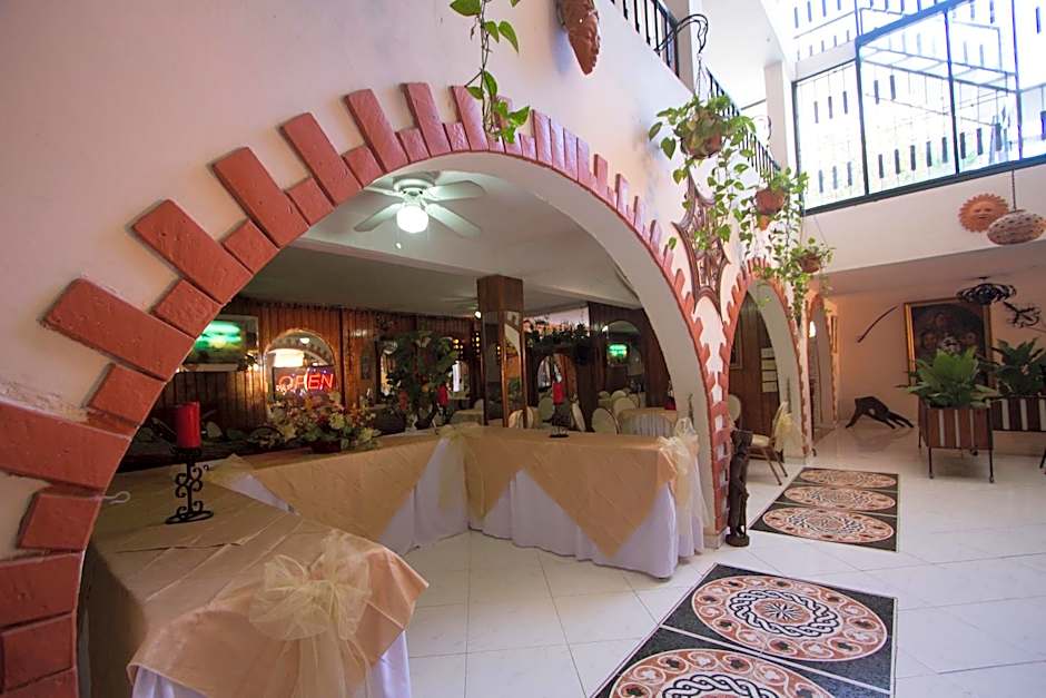 Ideal Villa Hotel