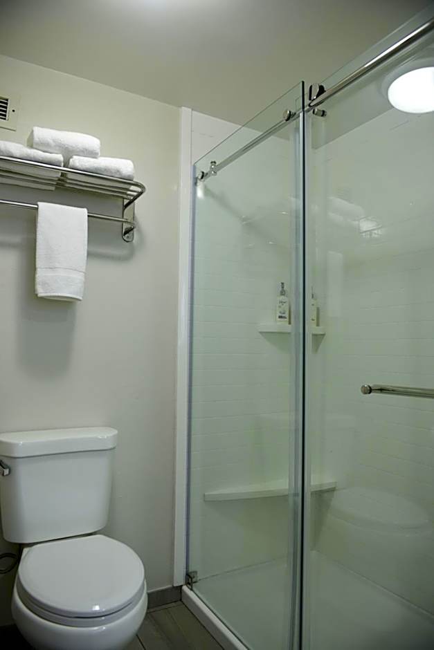 Keene Elm City Hotel, Ascend Hotel Collection