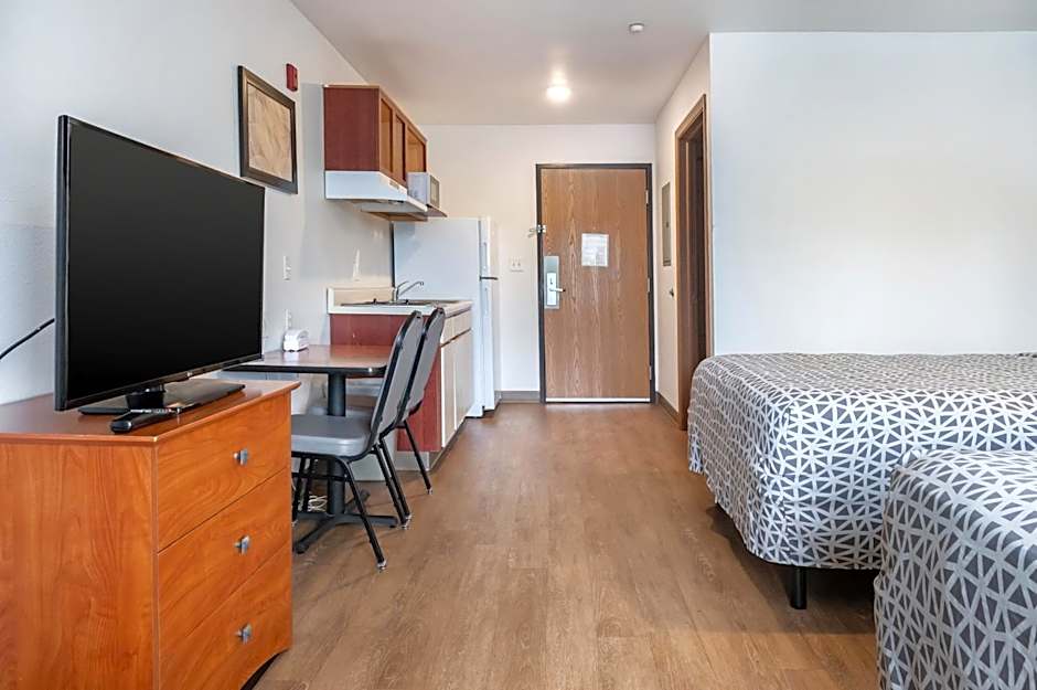 Woodspring Suites Huntsville/ Madison