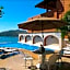 Hotel Casa Sun and Moon