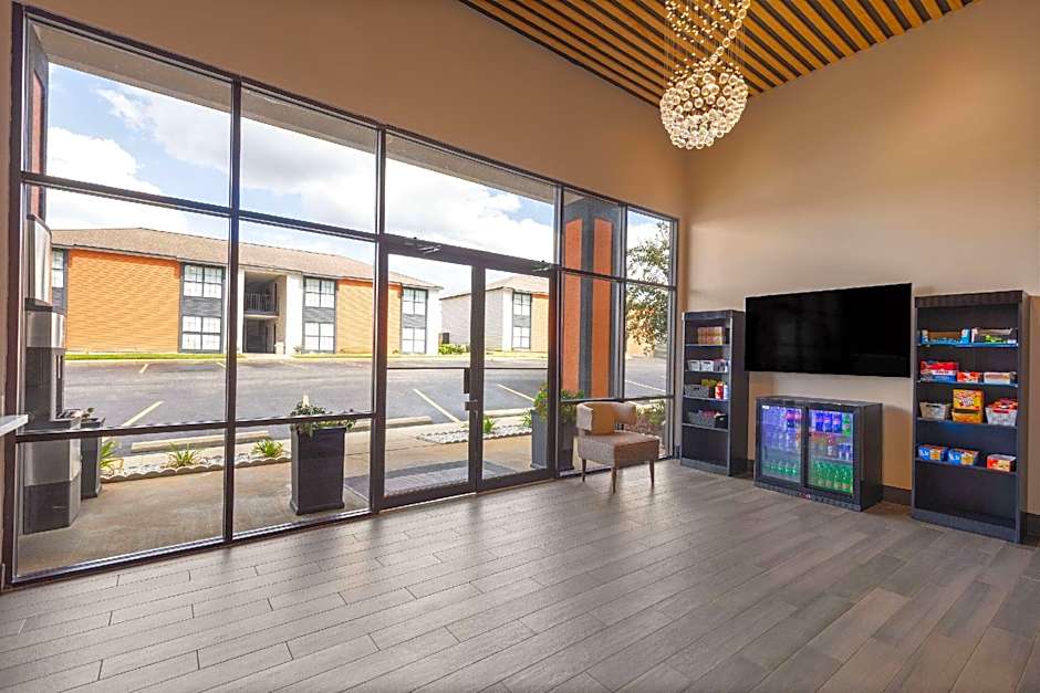 Ramada by Wyndham Studio Suites Dothan