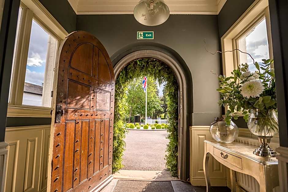 Woughton House Hotel