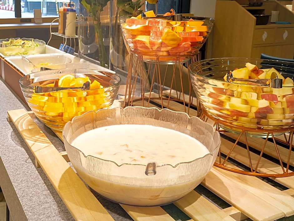 Comfort Hotel Shin-Osaka