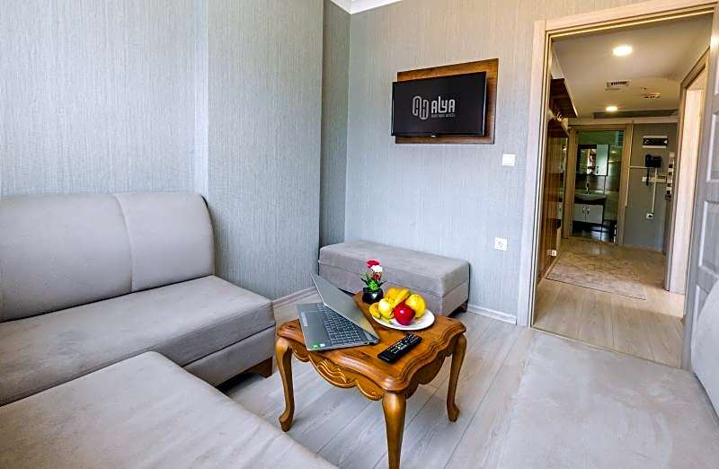 Alya Hotel 
