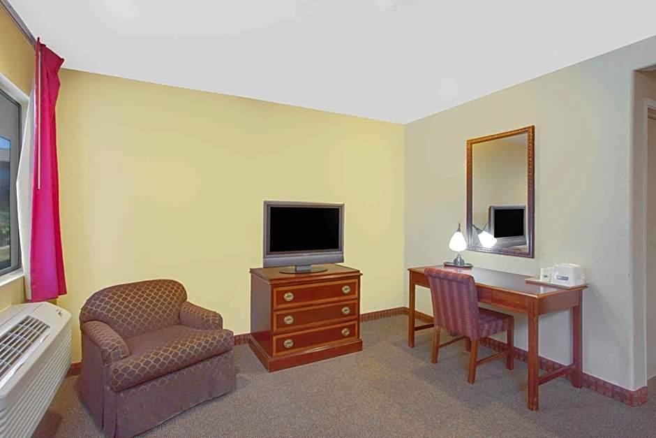Baymont by Wyndham Coalinga