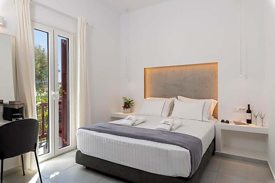 Sunset Paraportiani Rooms