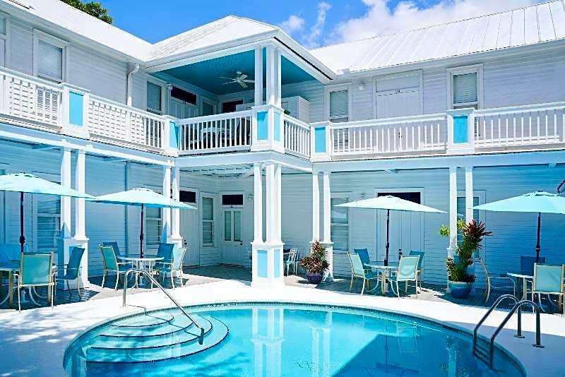 Amsterdam s Curry Mansion Inn