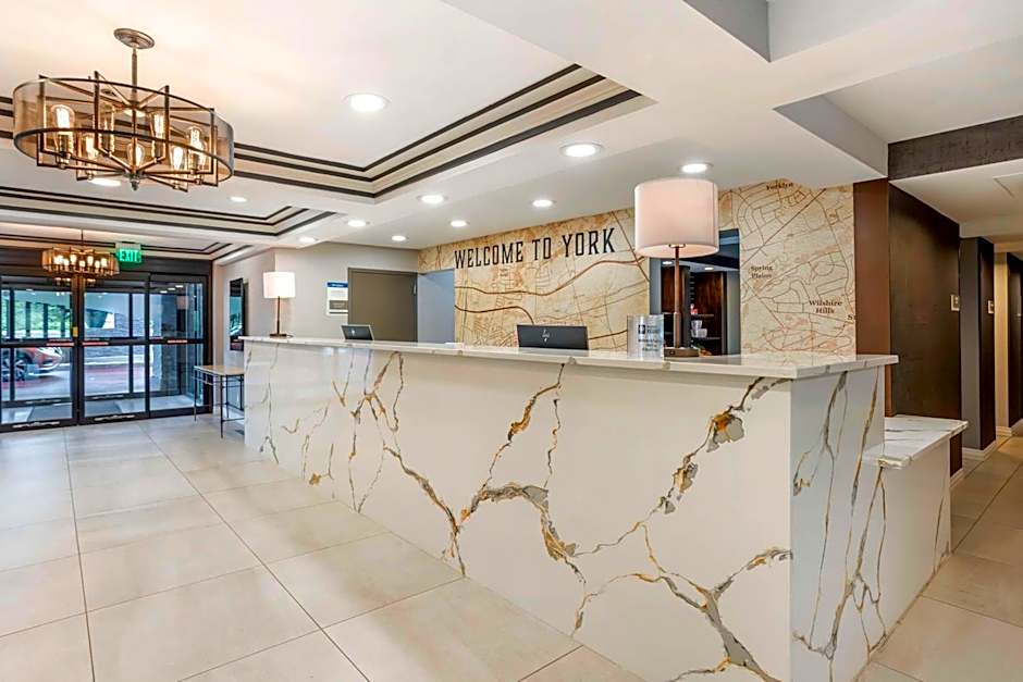 Best Western Plus Heritage Rail Inn & Suites