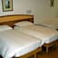 Hotel Lario