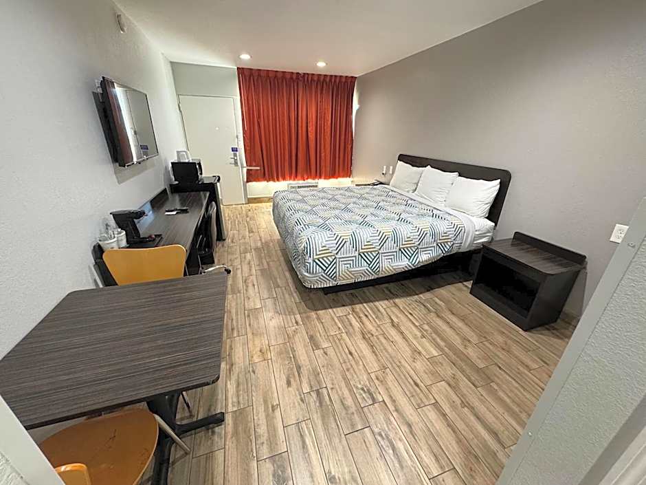 Motel 6 Englewood