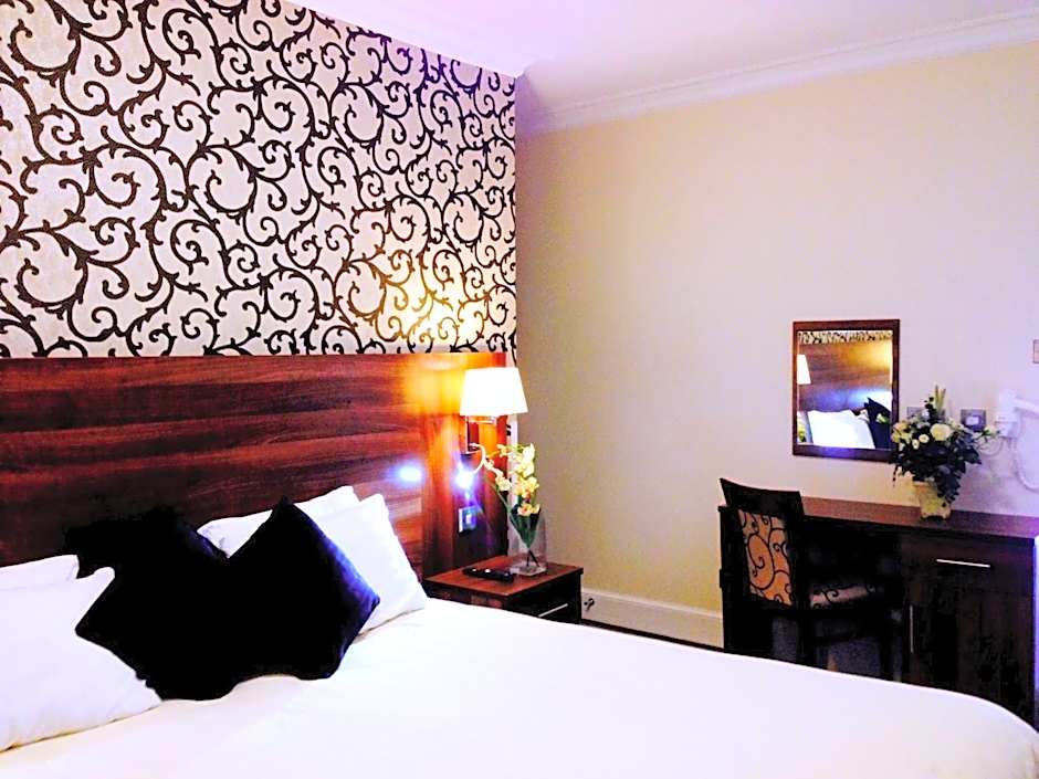 Ely House Hotel