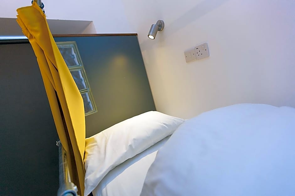 Photo 1 of 10 of Bed in 6-Bed Mixed Dormitory Room
