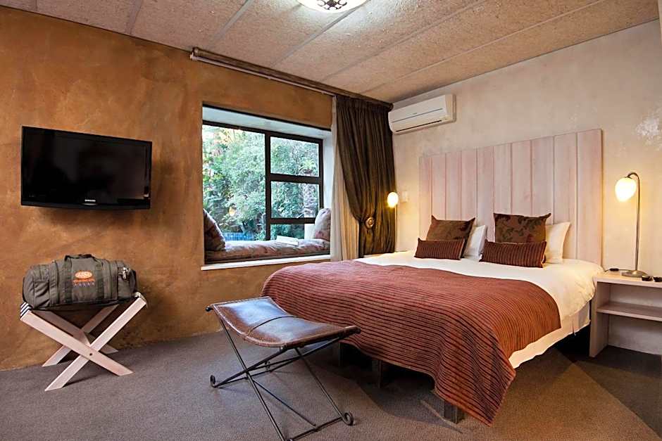 African Rock Hotel & Spa -"Relaxed Exclusivity"