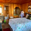 Whistling Winds Motel