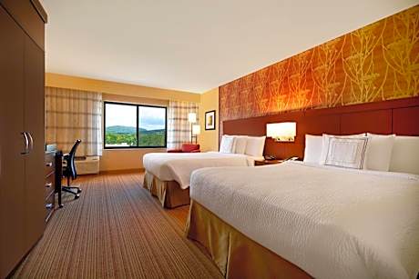 Queen Room with Two Queen Beds