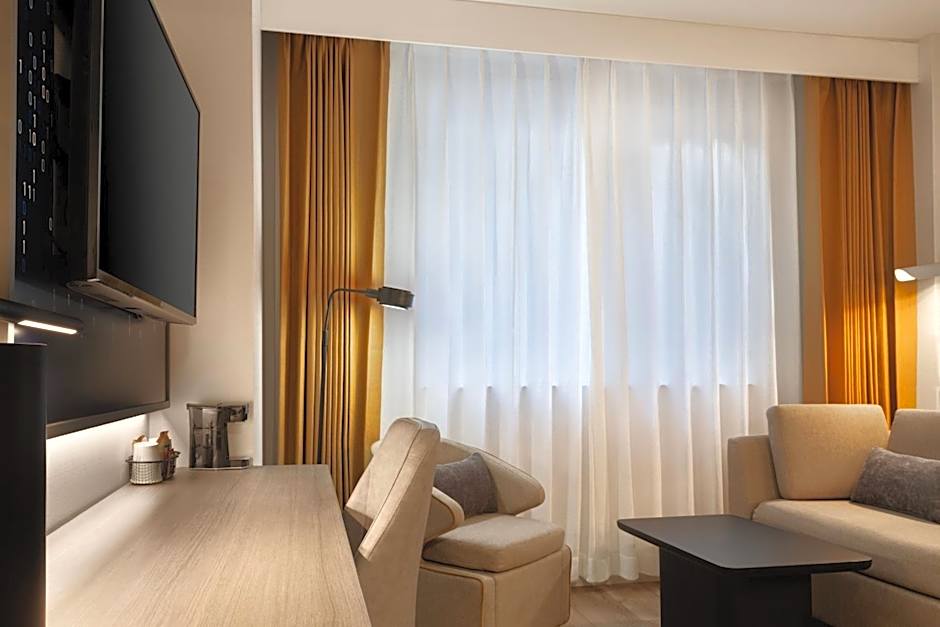 Courtyard by Marriott New York Manhattan/Soho