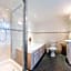 Royal Seven Stars Hotel