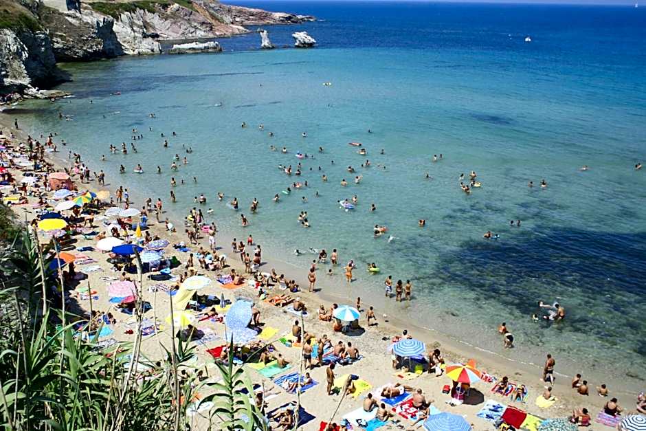 Villa Manzella piscina privata