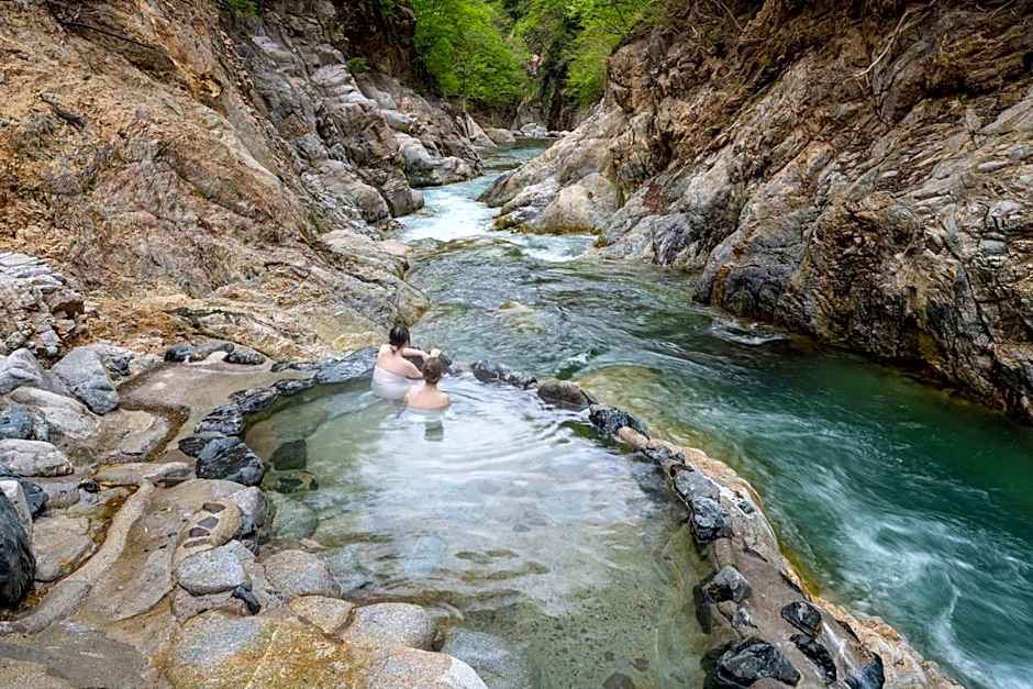 Nikko Nationalpark Kawamata Onsen KURA