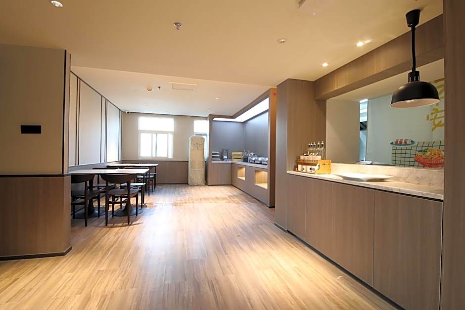 Hanting Express – Wuhan, OH