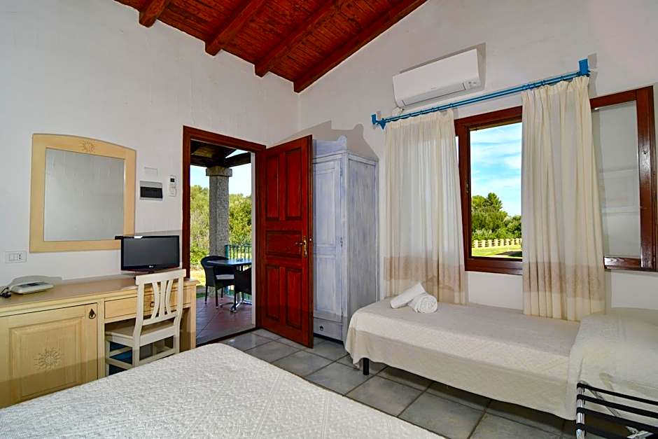 Li Suari Club Village