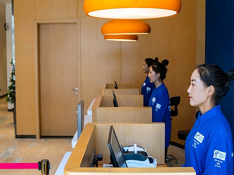 Holiday Inn Express Litang By IHG