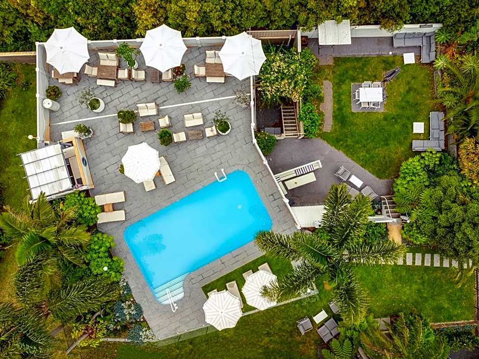 South Seas Motel & Apartments