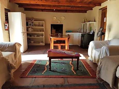 Family Room (6 Adults)