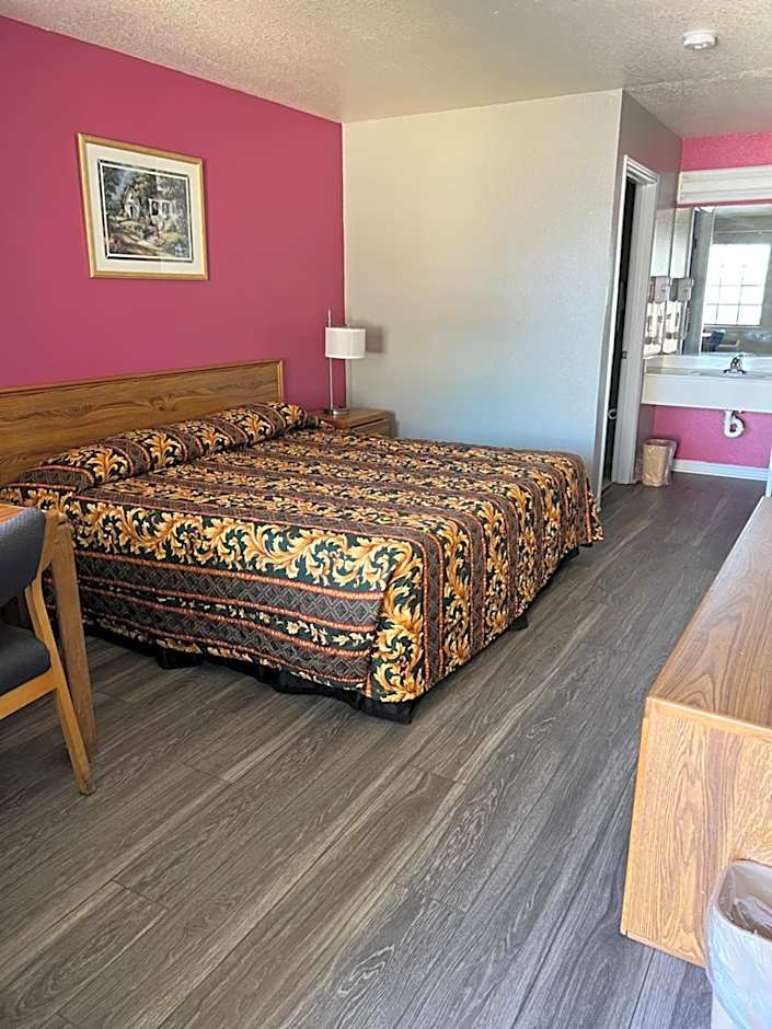 COUNTRY INN MOTEL