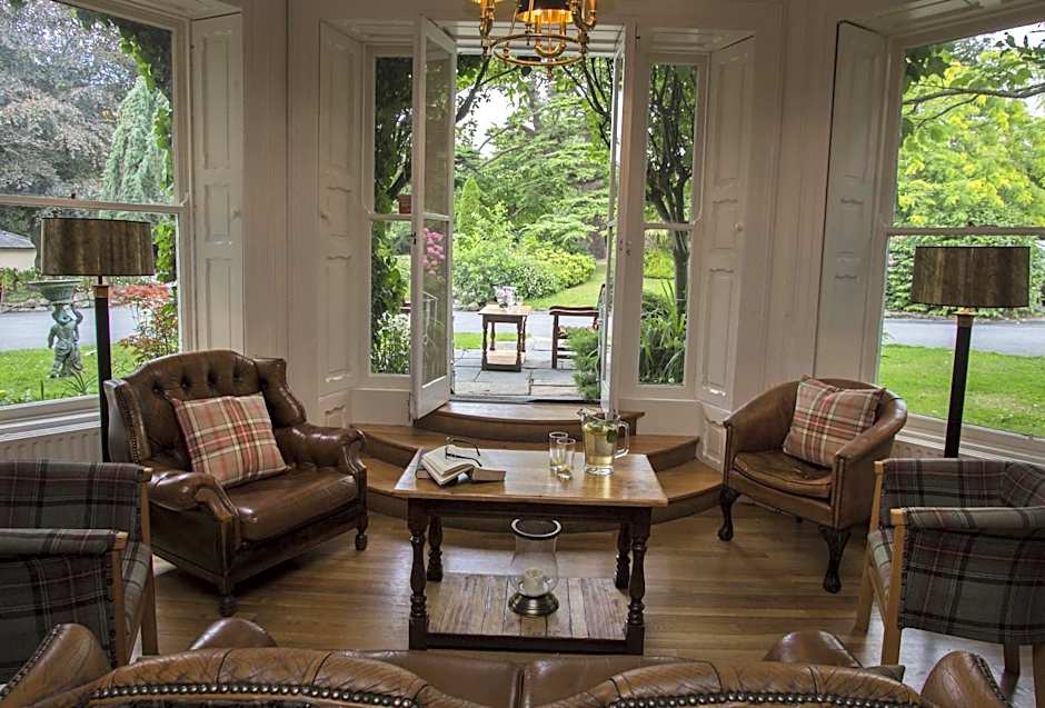 Raheen House Hotel