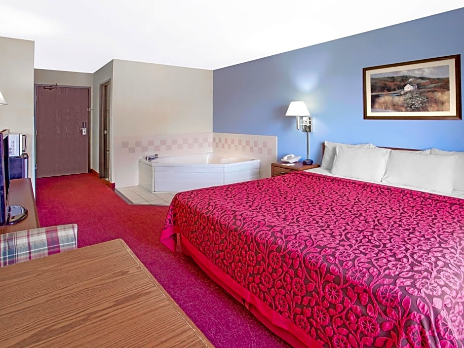 Days Inn by Wyndham Madison NE/Windsor