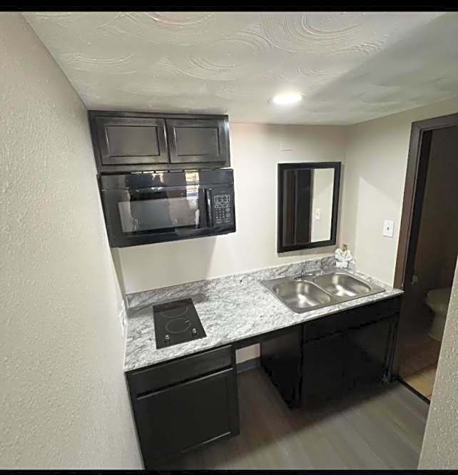 Budget Inn