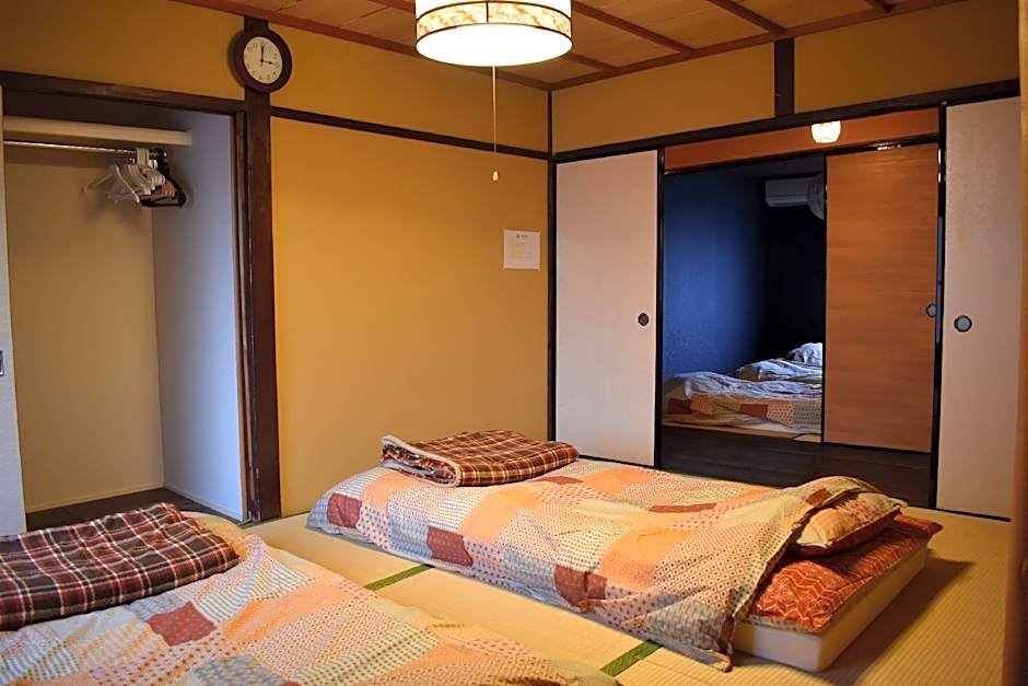 Nishioji Kado