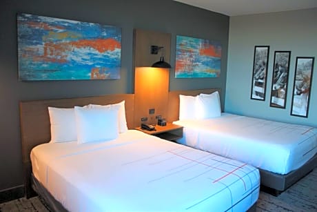 Queen Room with Two Queen Beds - Non-Smoking