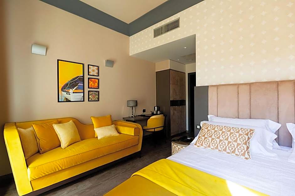 Amadomus Luxury Suites