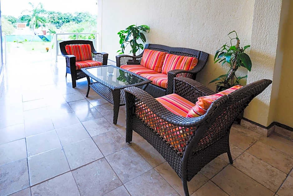 Capital O Hotel Los Caracoles